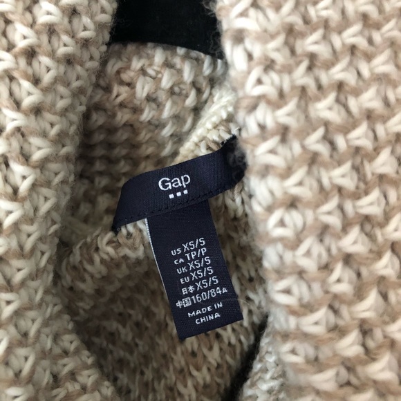 GAP Cowl Sweater - Picture 5 of 6